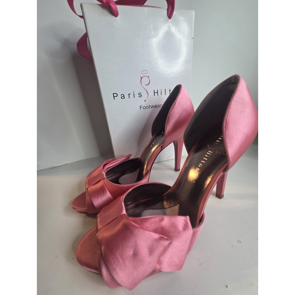 Paris Hilton Suarey Satin Pink Pumps Heels Bow‎ Barbie Heel Shoe Women's size 10